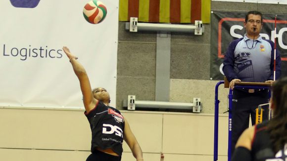 El Voleibol Sant Cugat es torna a encallar i cau a casa contra l'Avarca Menorca