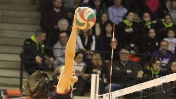 El DSV-Volei Sant Cugat planta cara davant el líder, el Logronyo, però es veu superat al tie break