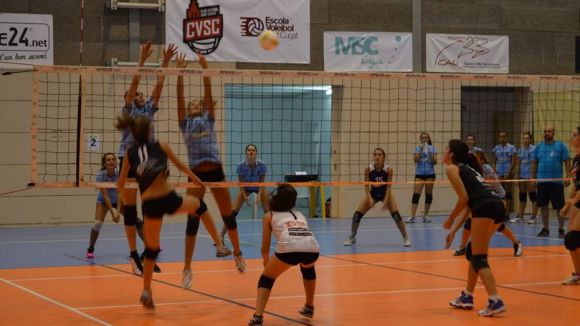 El Torneig de Voleibol Ciutat de Sant Cugat viu el debut dels equips europeus