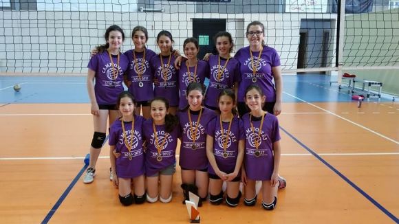 L'aleví femení del Pins del Vallès guanya el Campionat de Catalunya escolar