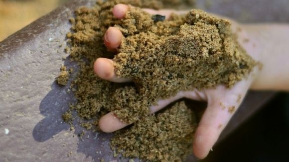 'Art amb sorra', l'activitat del 'Diverdivendres' avui a la plaça del Coll