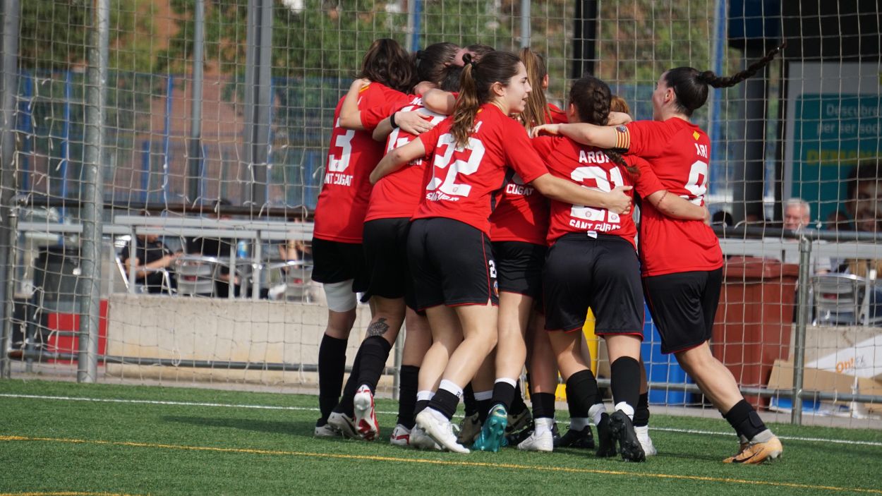 El SantCu femení debuta a Tercera Federació rebent la Fontsanta