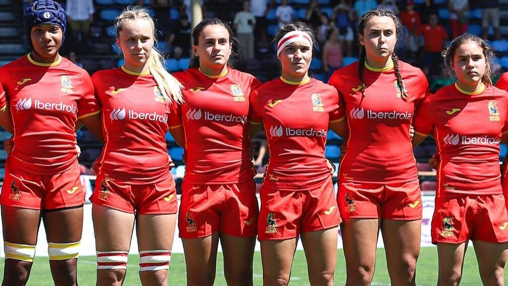 Lara Cook, Berta Gimeno i Bàrbara Pla: campiones d'Europa sub 18 de rugbi