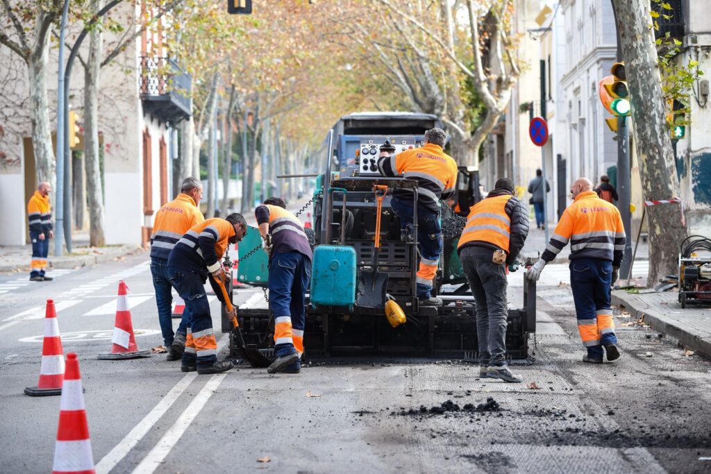 Alt: Comença el reasfaltat de 36 carrers de Sant Cugat