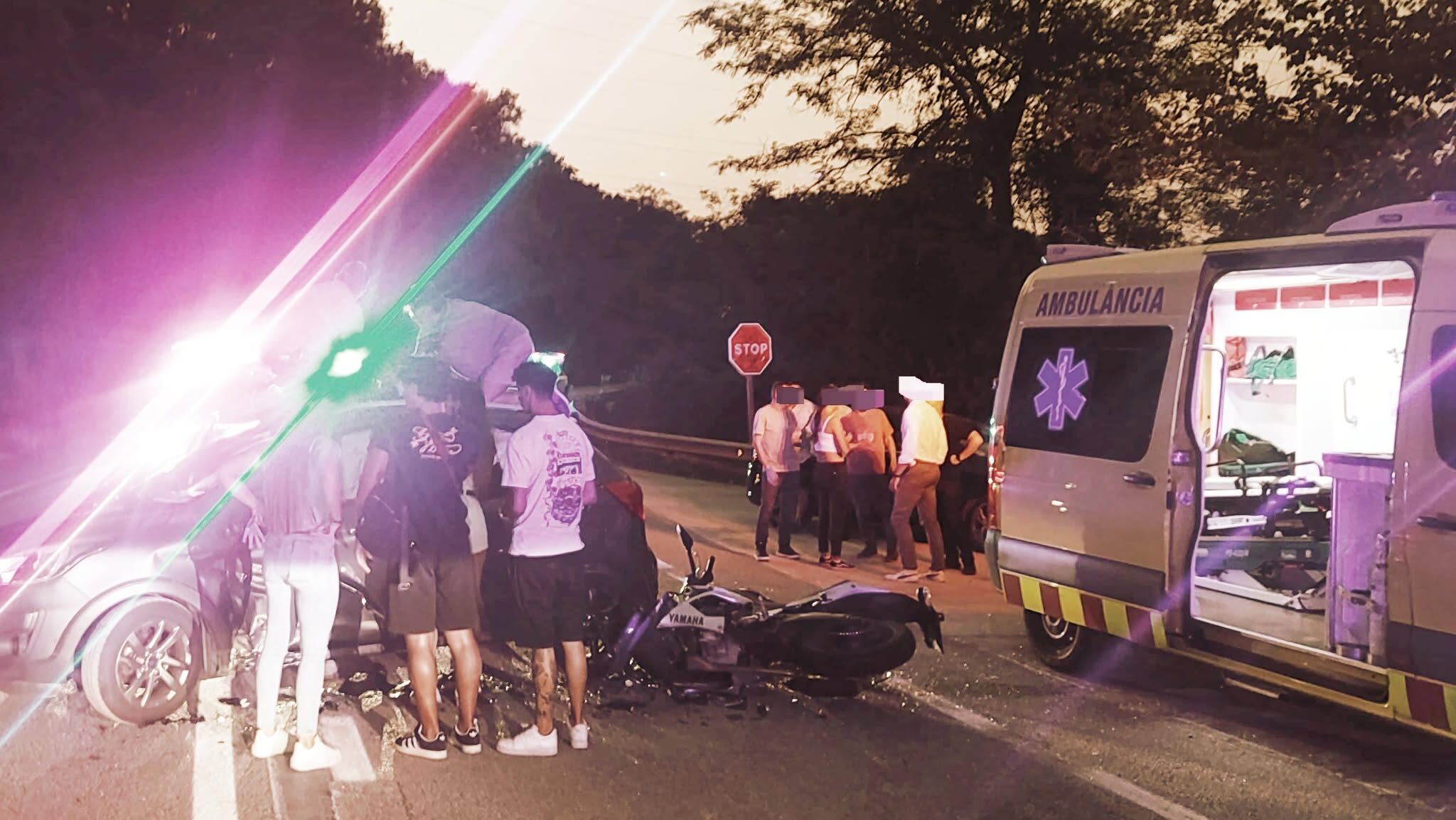 Un ferit greu després d'un xoc entre un cotxe i una moto a la Rabassada