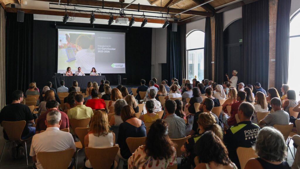 Imatge de l'acte d'inauguració del curs escolar, a La Unió
