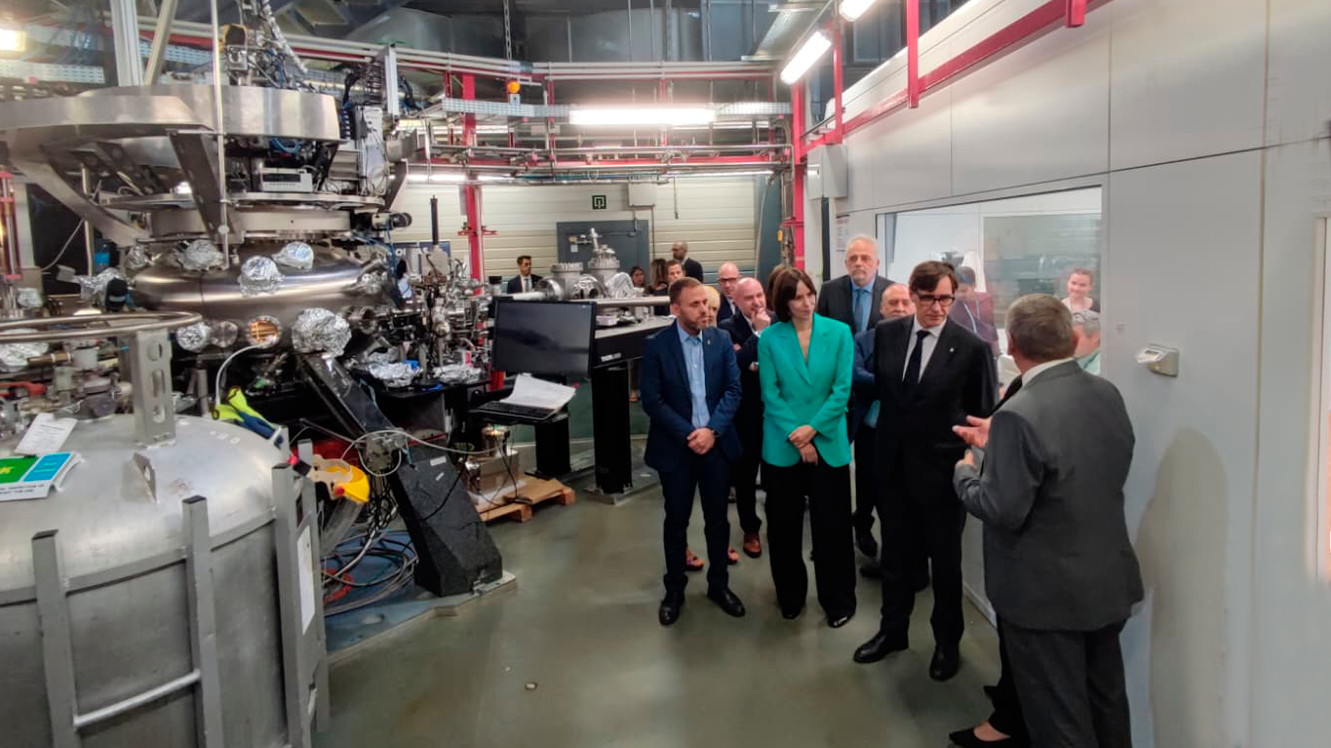 Generalitat i govern espanyol acorden invertir 926 milions al Sincrotró per impulsar l'ALBA II