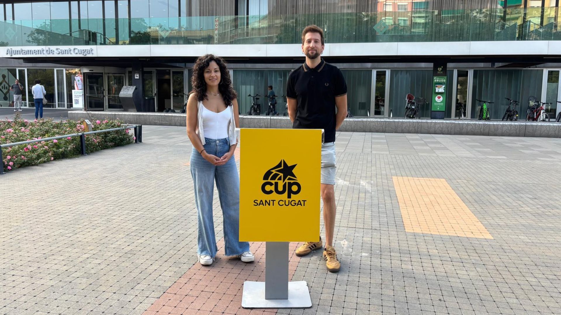 La CUP ofereix suport jurídic per accedir al padró