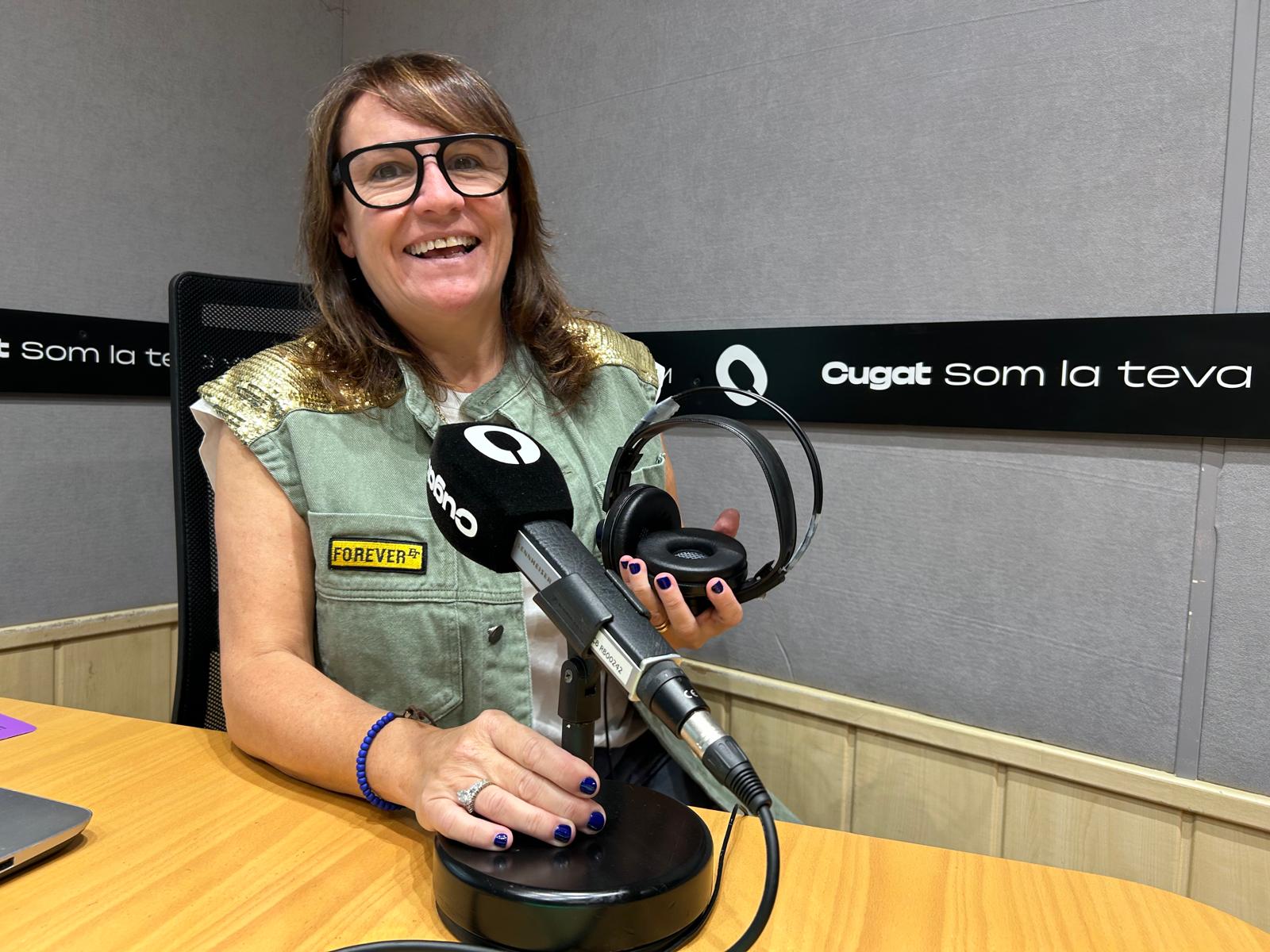 Kuka Fernández desgrana la crònica social a la tertúlia del cor