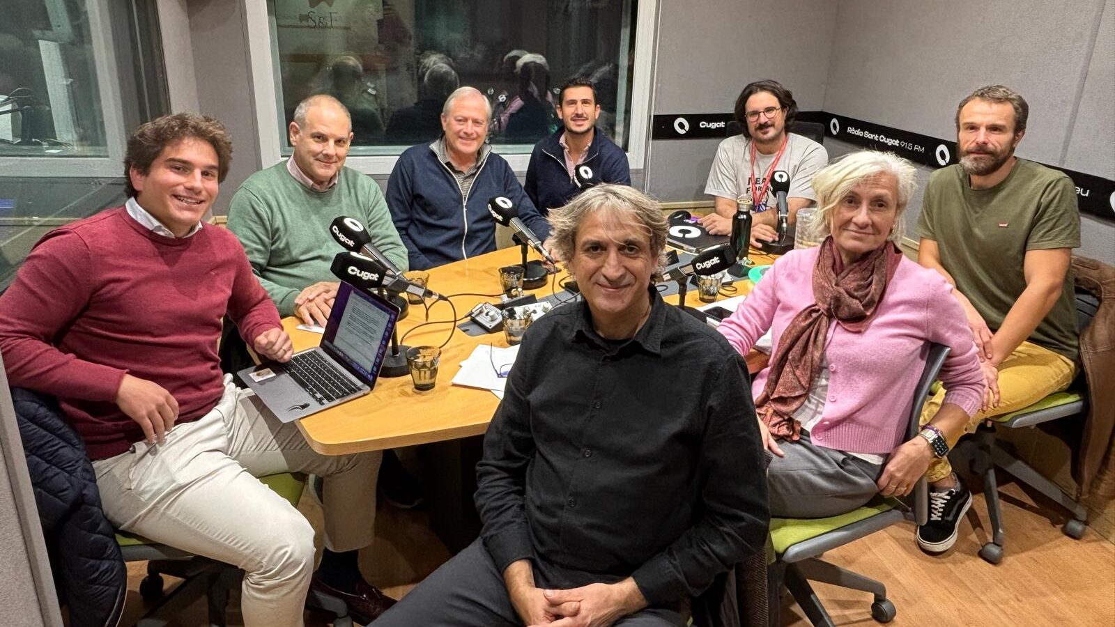 Debat a la tertúlia política sobre la governabilitat a l'EMD de Valldoreix