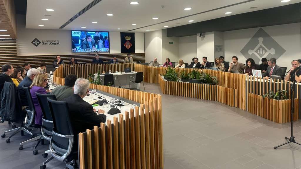 Patinets, Can Barata, taxa de residus i sorolls de les terrasses a l'audiència pública del ple