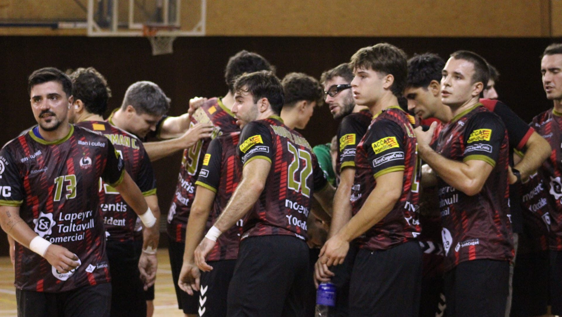 Victòria de l'Handbol Sant Cugat in extremis en un partit amb poc encert ofensiu