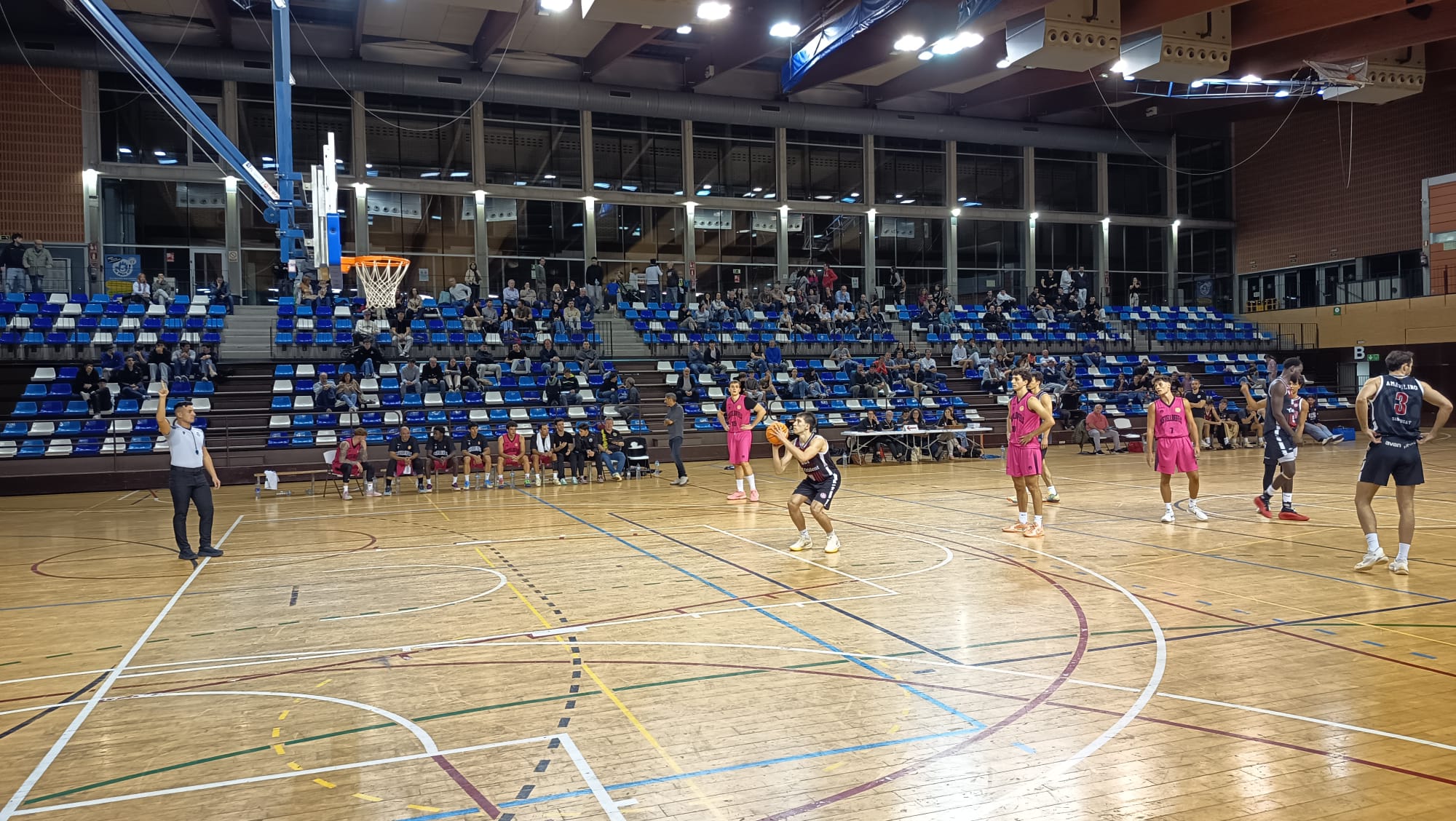 La UESC sucumbeix davant la gran superioritat del Castelldefels
