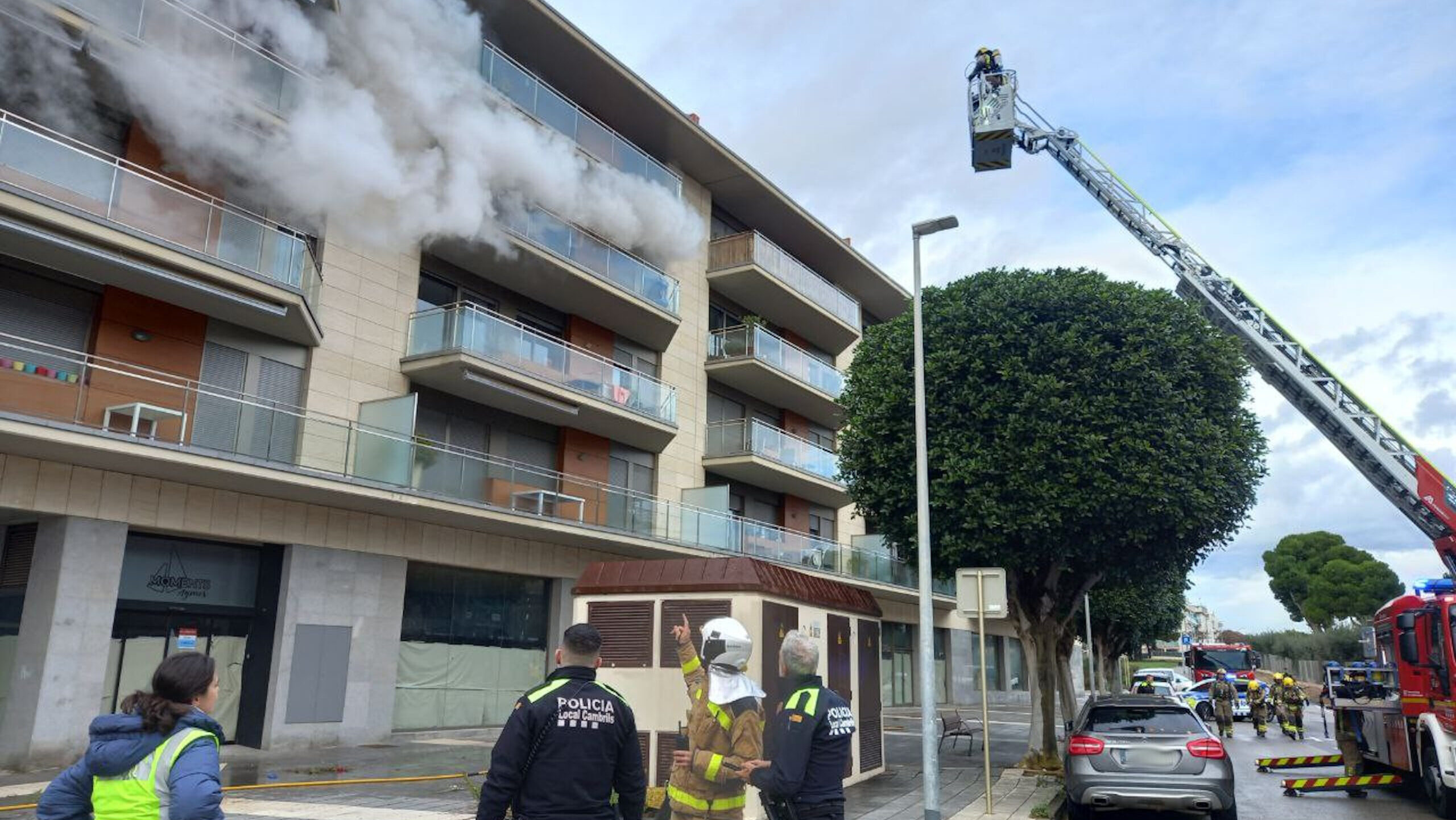 Consells clau dels Bombers per actuar davant un incendi a casa