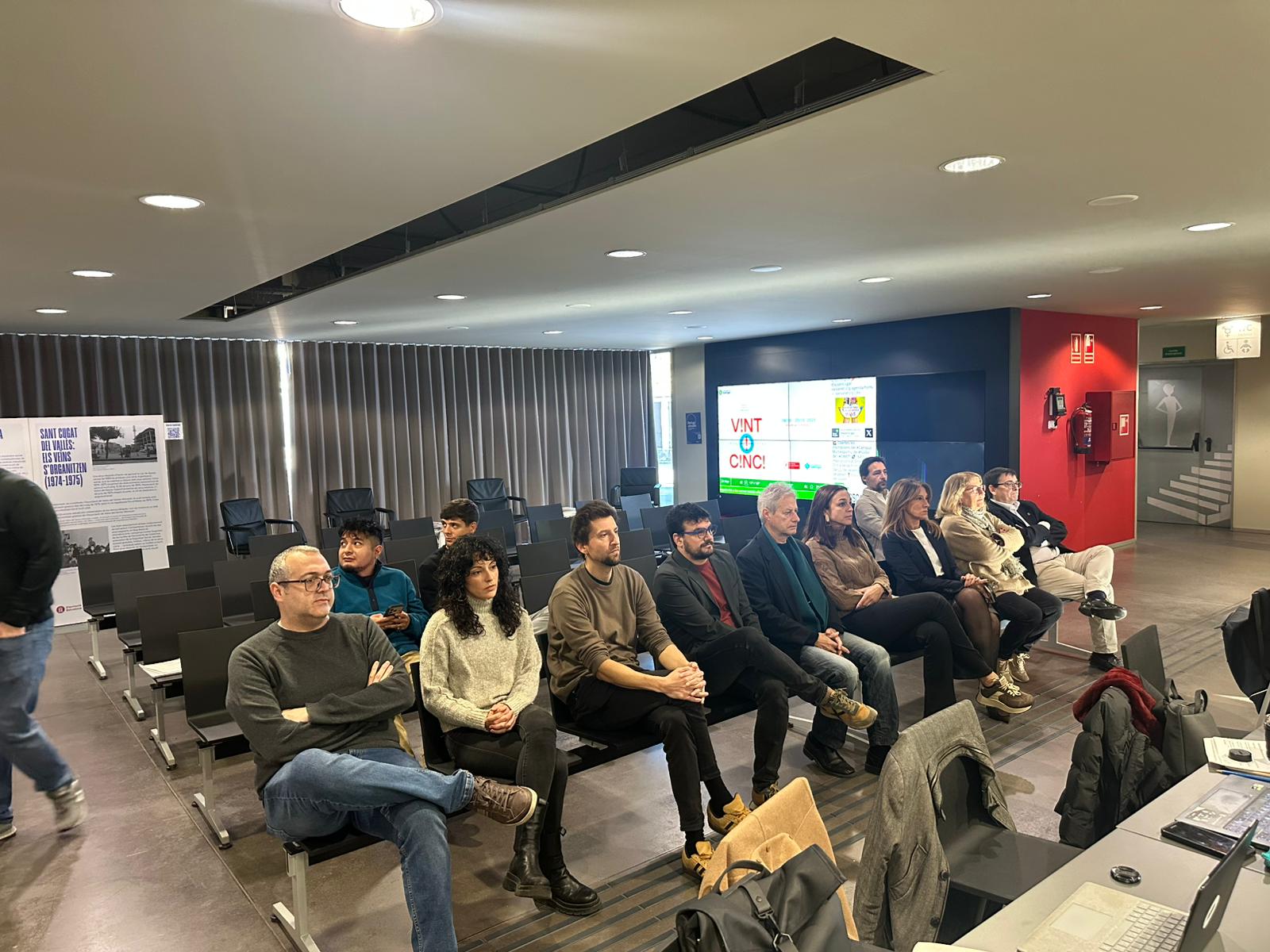 L'oposició abandona el ple 