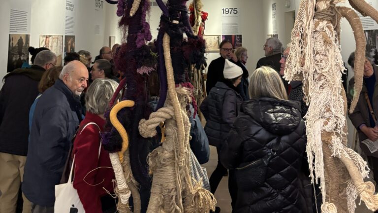 Inauguració de l'exposició 'Josep Grau-Garriga: Tots els environaments del món' del Centre Grau-Garriga d'Art Tèxtil Contemporani