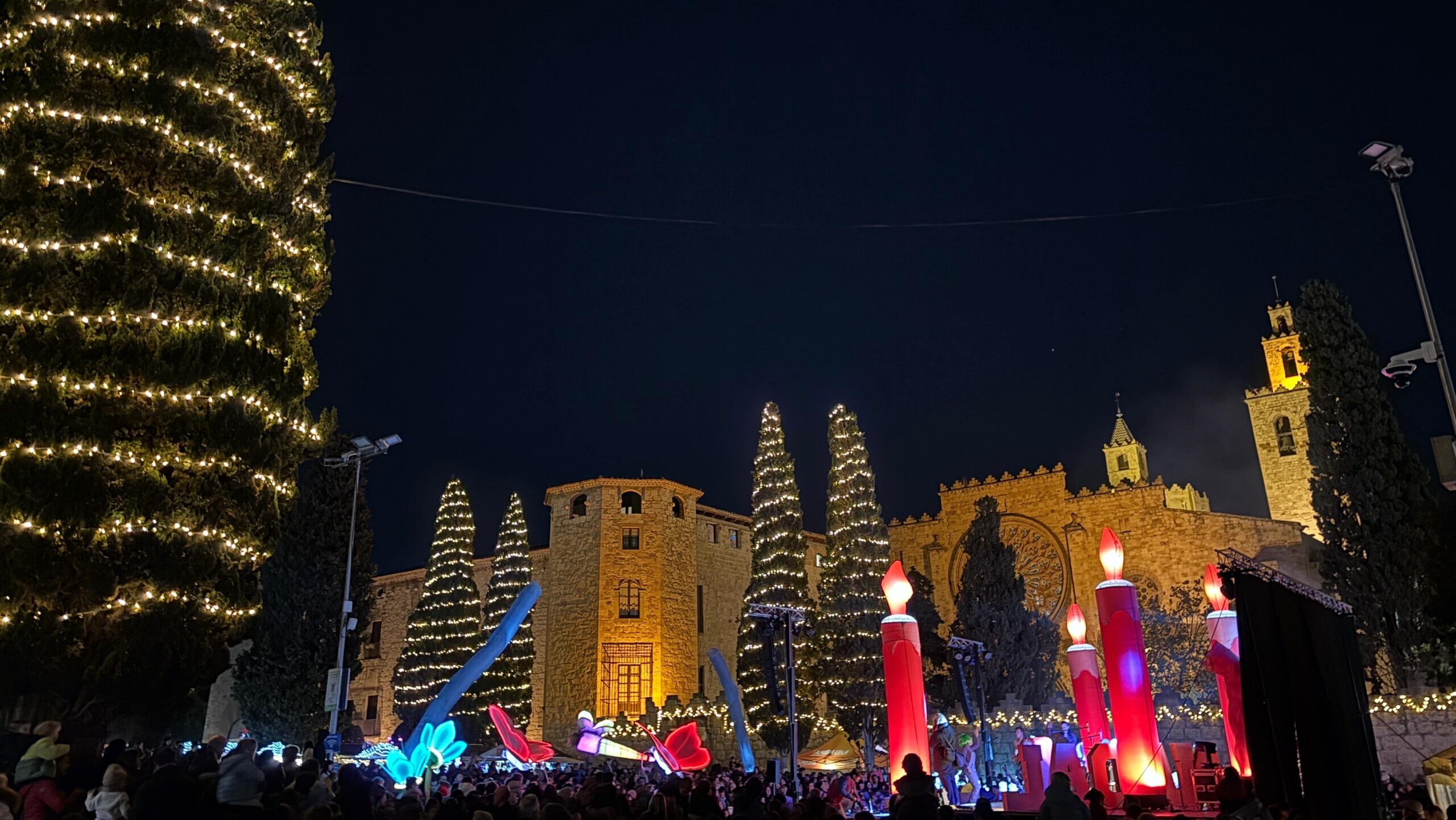 El Nadal ja il·lumina Sant Cugat