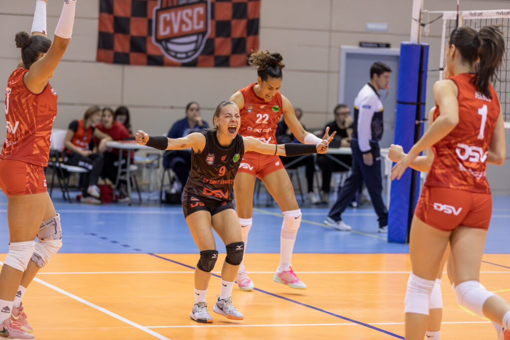 Alt: El DSV Club Voleibol Sant Cugat, classificat per a la Copa de la Reina