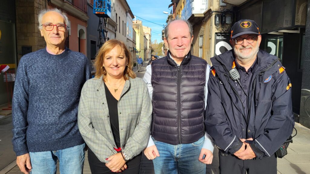 Alt: La satisfacció d'ajudar l'altre: el motor del voluntariat a Sant Cugat