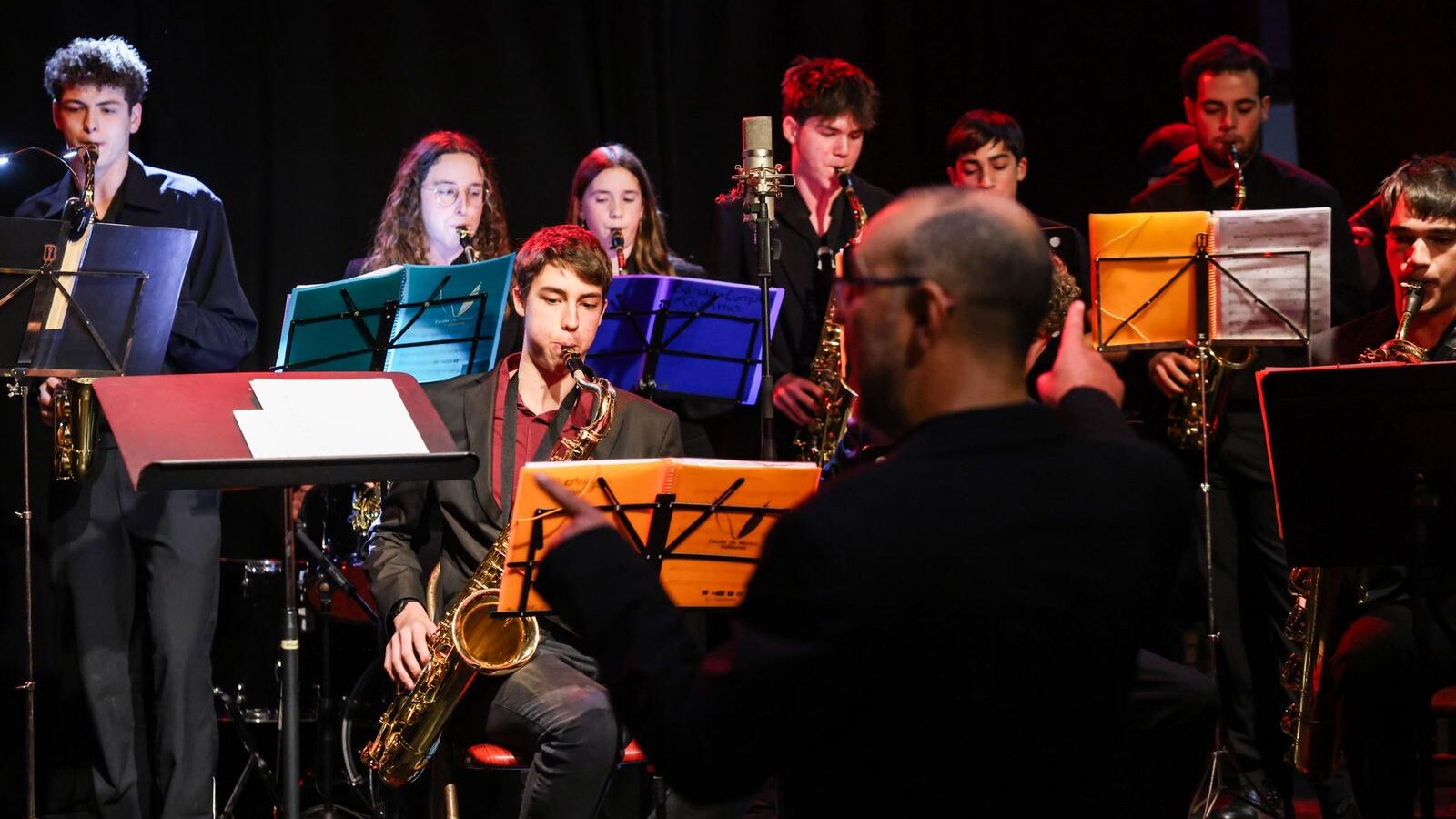 FOTOGALERIA | LaVanda de l'EMV presenta el seu primer disc a El Siglo