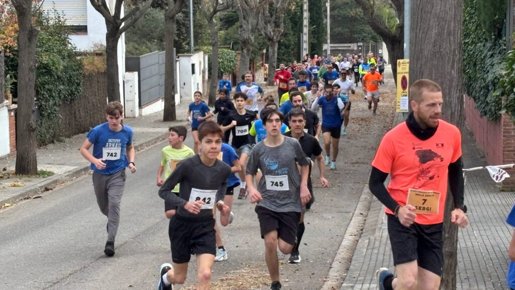 Alt: Una Milla Solidària de Valldoreix de rècord