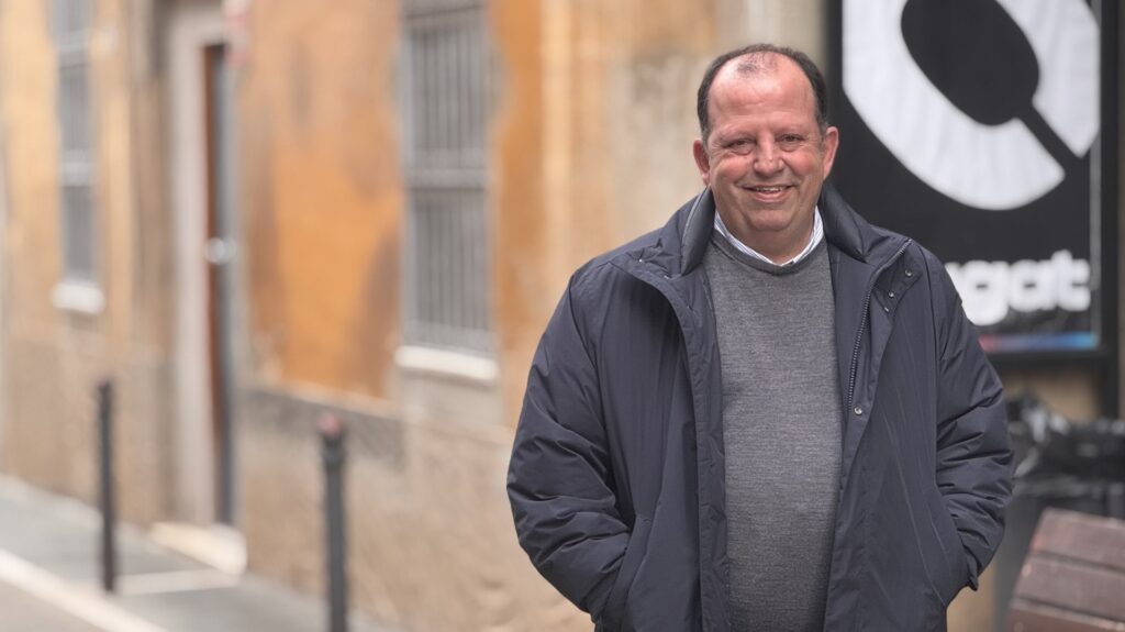 Alt: Carles Brugarolas: 