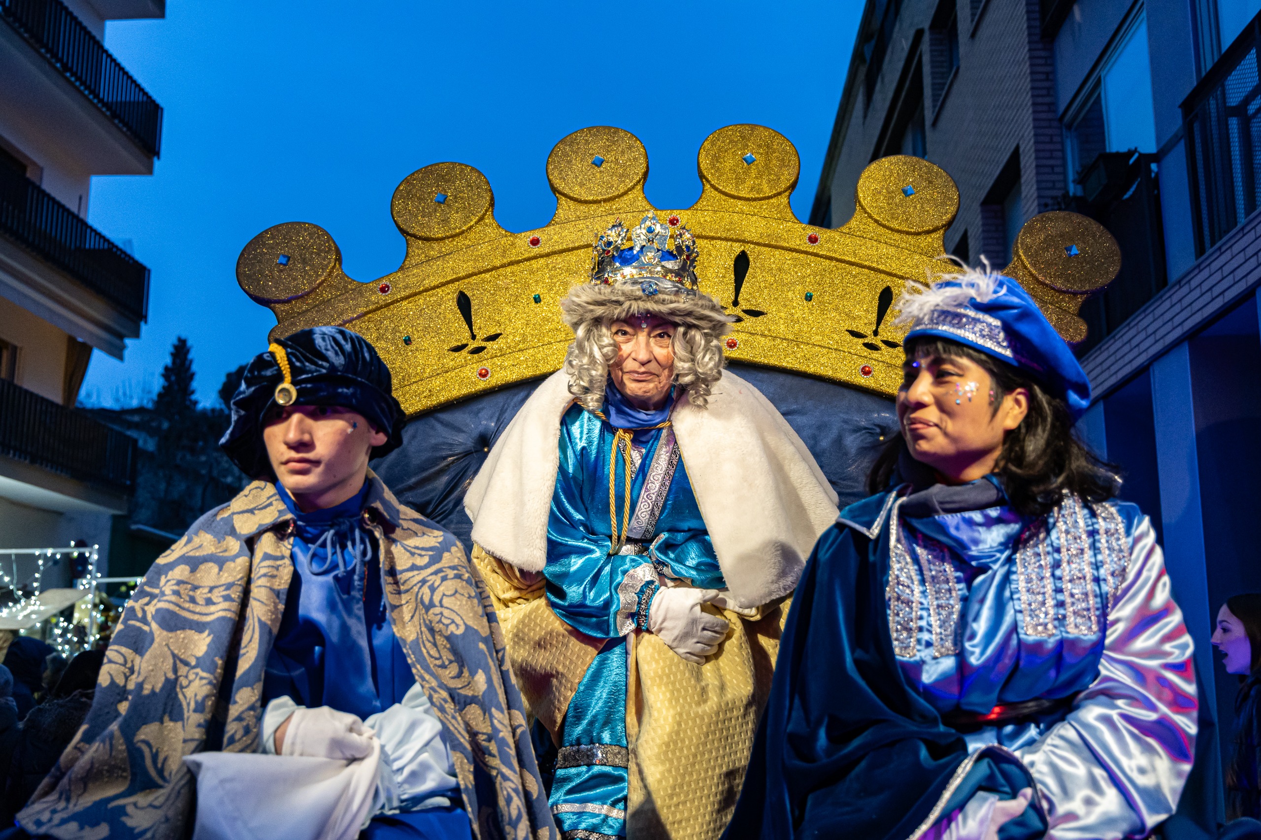 FOTOS | La Floresta rep Ses Majestats amb festa i xocolata