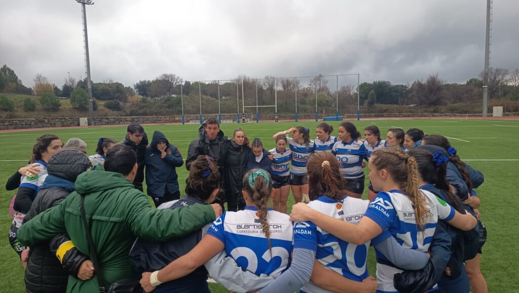 Alt: El Rugby Sant Cugat femení planta cara, però sucumbeix davant el Getxo