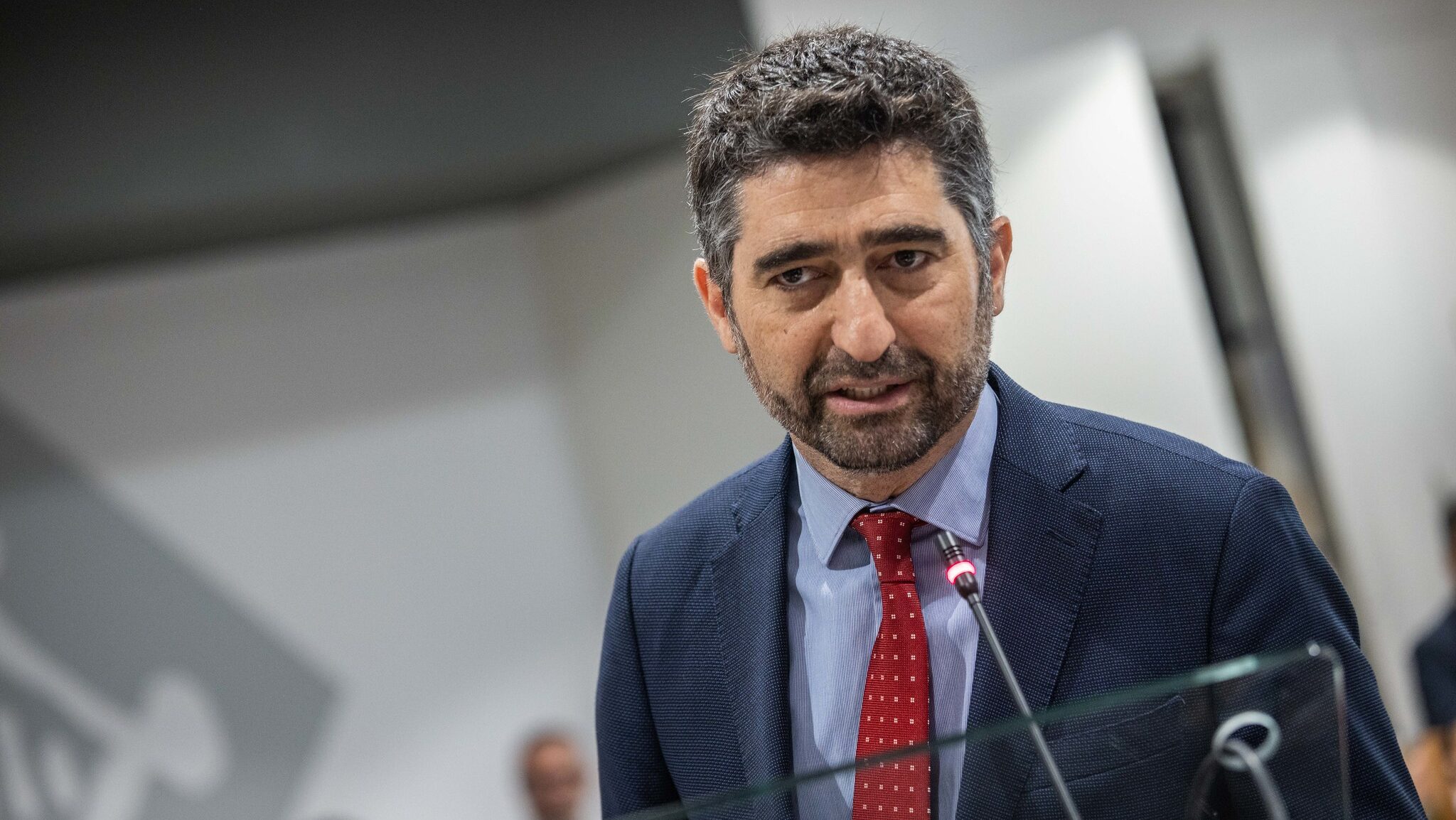 Crítiques a Puigneró per parlar en castellà al ple de Sant Cugat