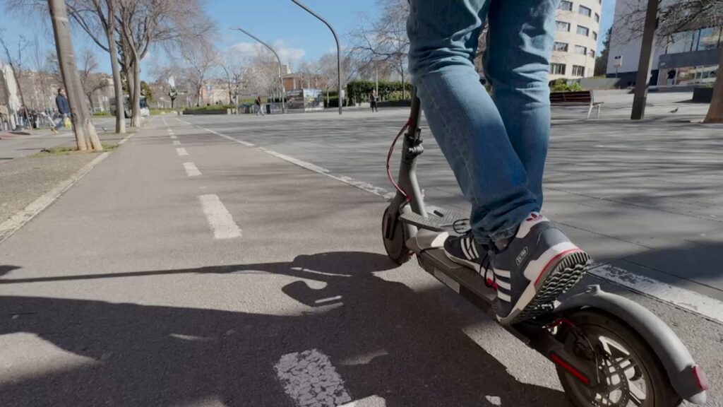 Alt: Augmenten les multes a patinets elèctrics a Sant Cugat