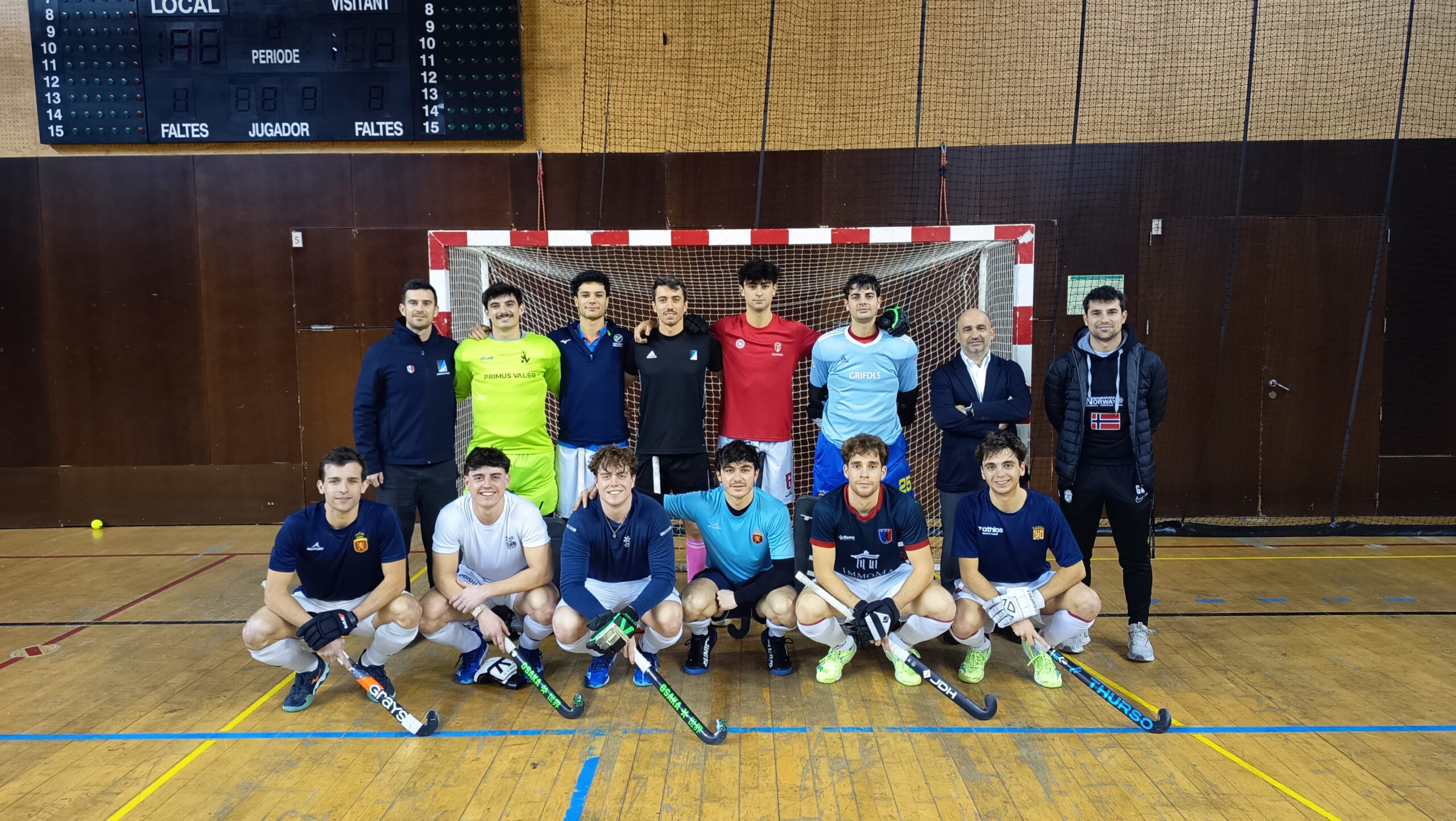 Un somni fet realitat: el Junior juga l'Europeu d'hoquei sala a casa