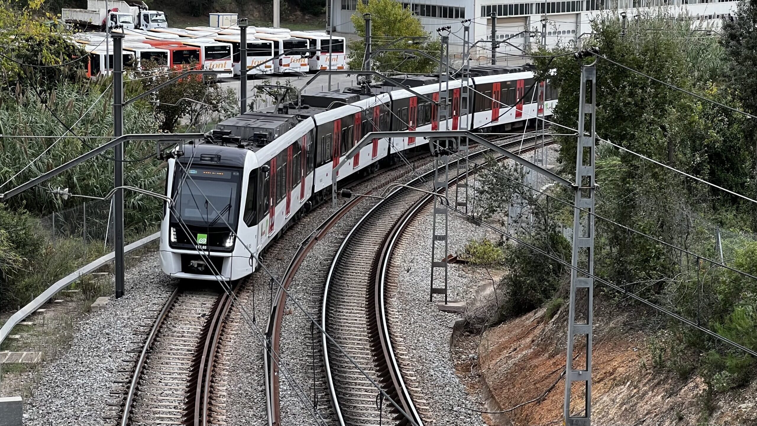 Més trens entre Sant Cugat i Barcelona els dies 9 i 10 de juny per la visita del Papa