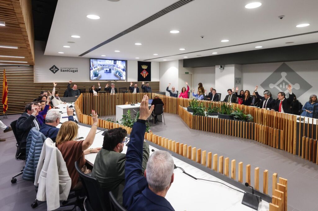 Quina visió té la ciutadania de la política municipal?