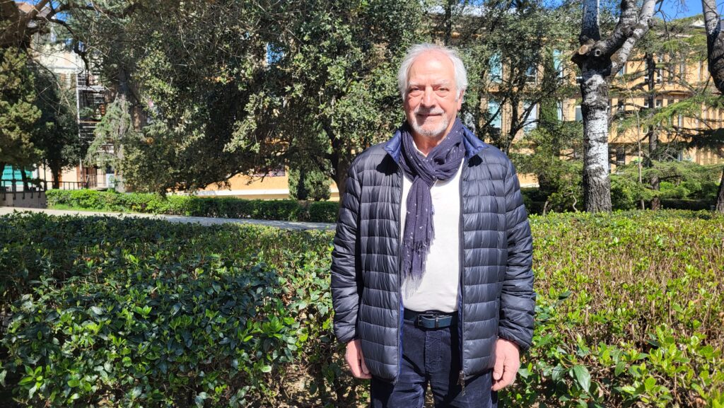 Alt: Pere López (Teca Sàbat): 
