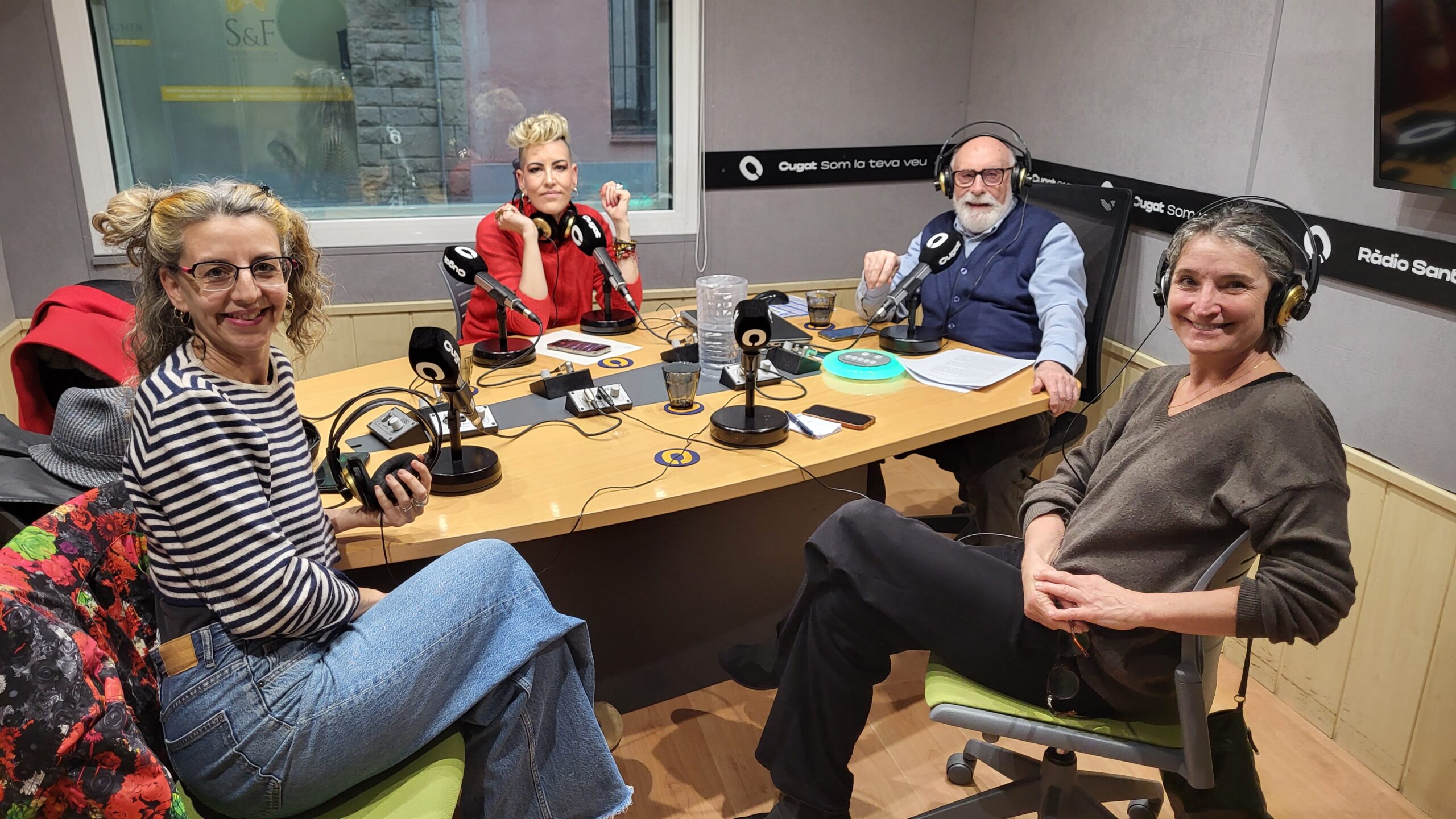 Catherine Allard (It Dansa); Marta Pontnou (escriptora i activista feminista); i Gisela Figueras (Isabel de Sant Cugat), al Molta Comèdia