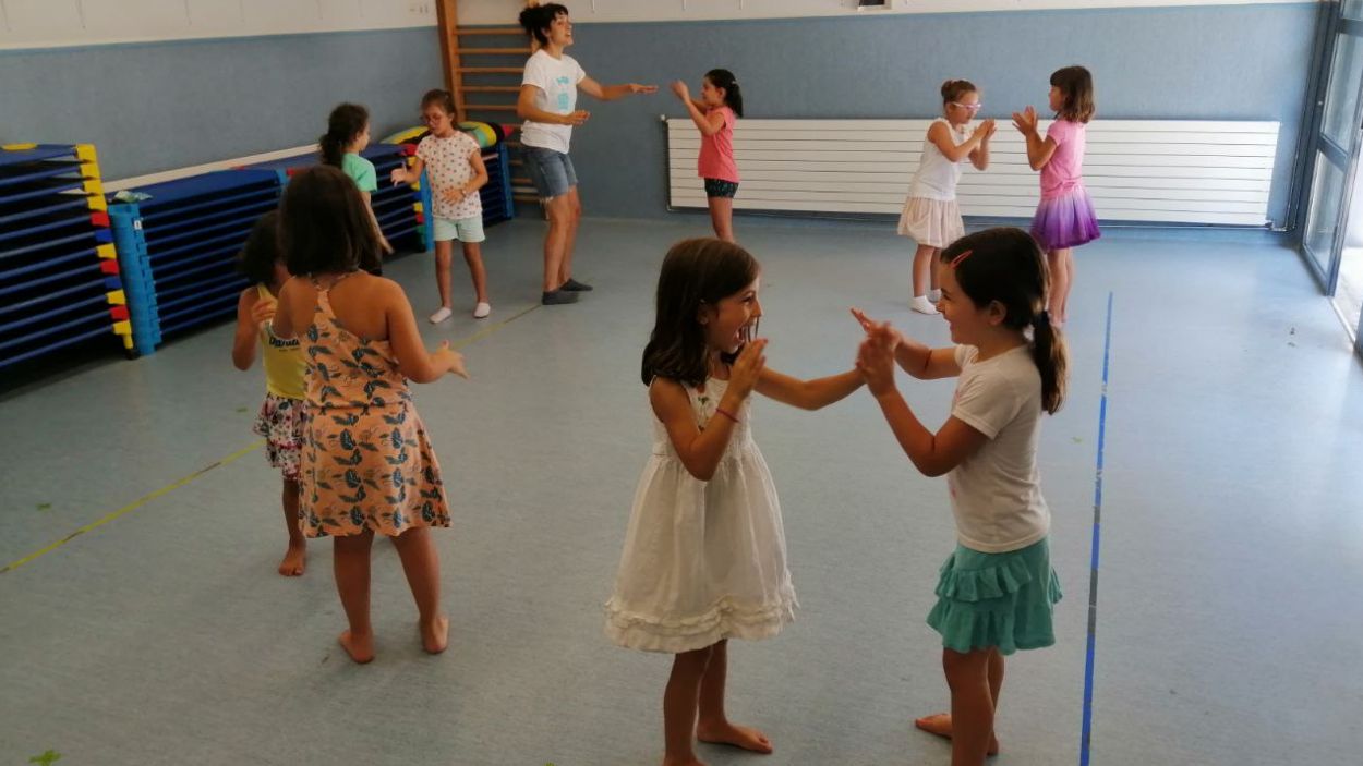 Obert el període per demanar ajuts per a activitats d'estiu d'infants i adolescents