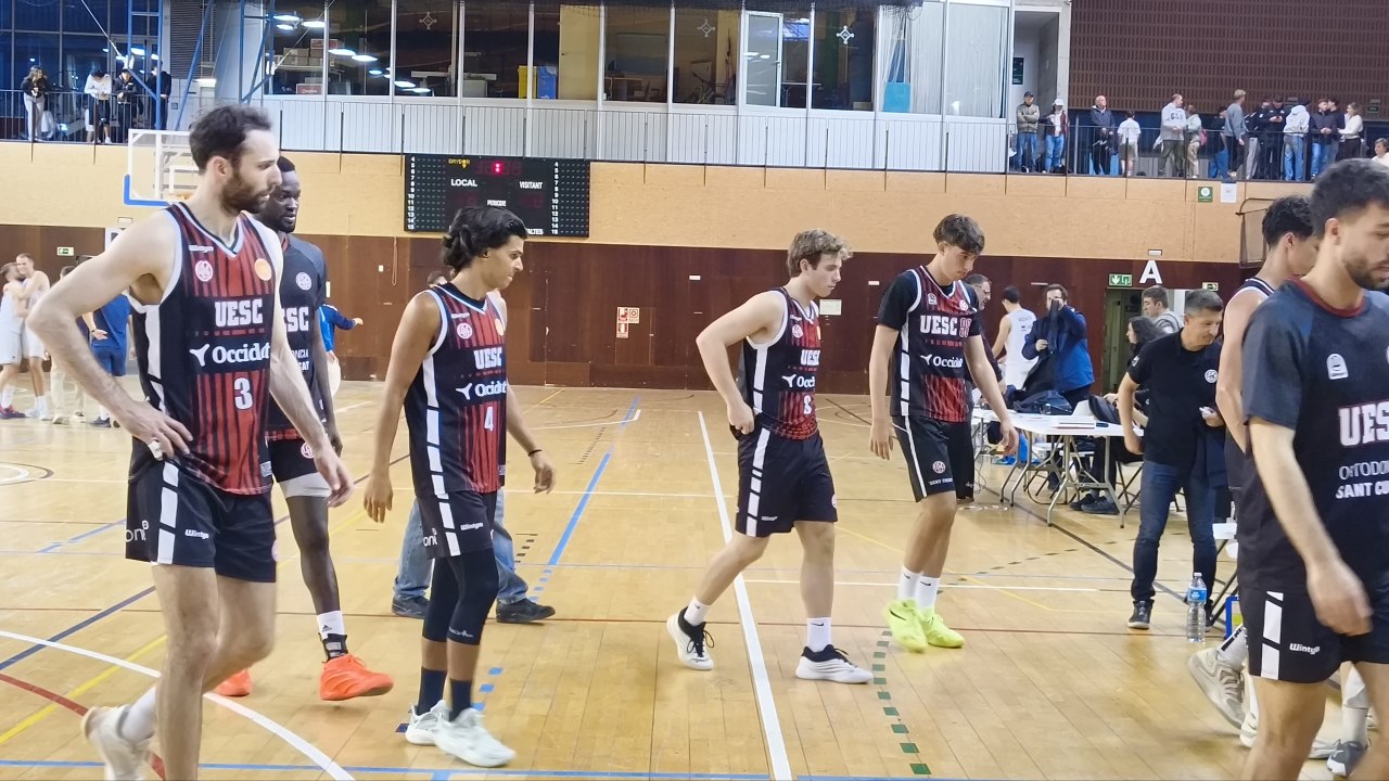 La UESC es jugarà la permanència a Tercera FEB en l’última jornada contra el líder, que també necessita guanyar