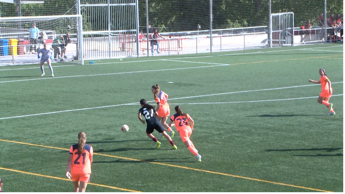 El Barça campió de Tercera Federació goleja el SantCu
