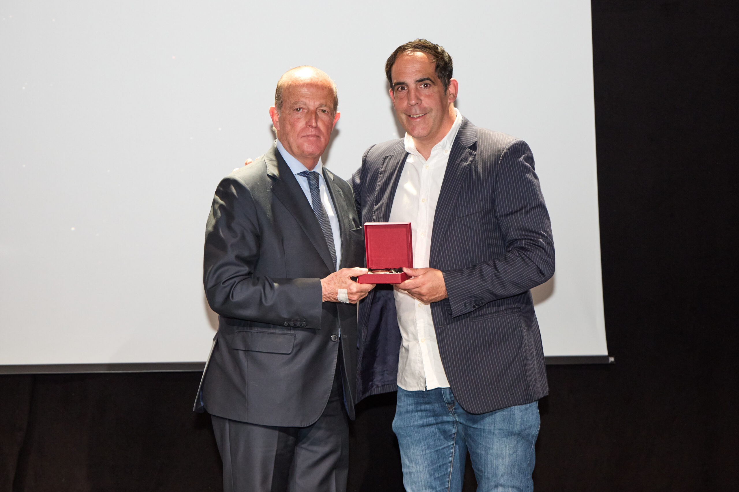 Cugat Mèdia, medalla de bronze de la Federació Espanyola d'Hoquei Herba