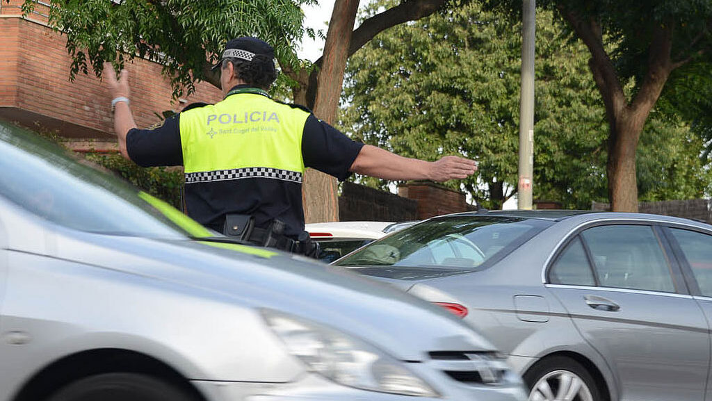 La Policia Local denuncia avisos ciutadans que alerten dels controls d’alcoholèmia a Sant Cugat