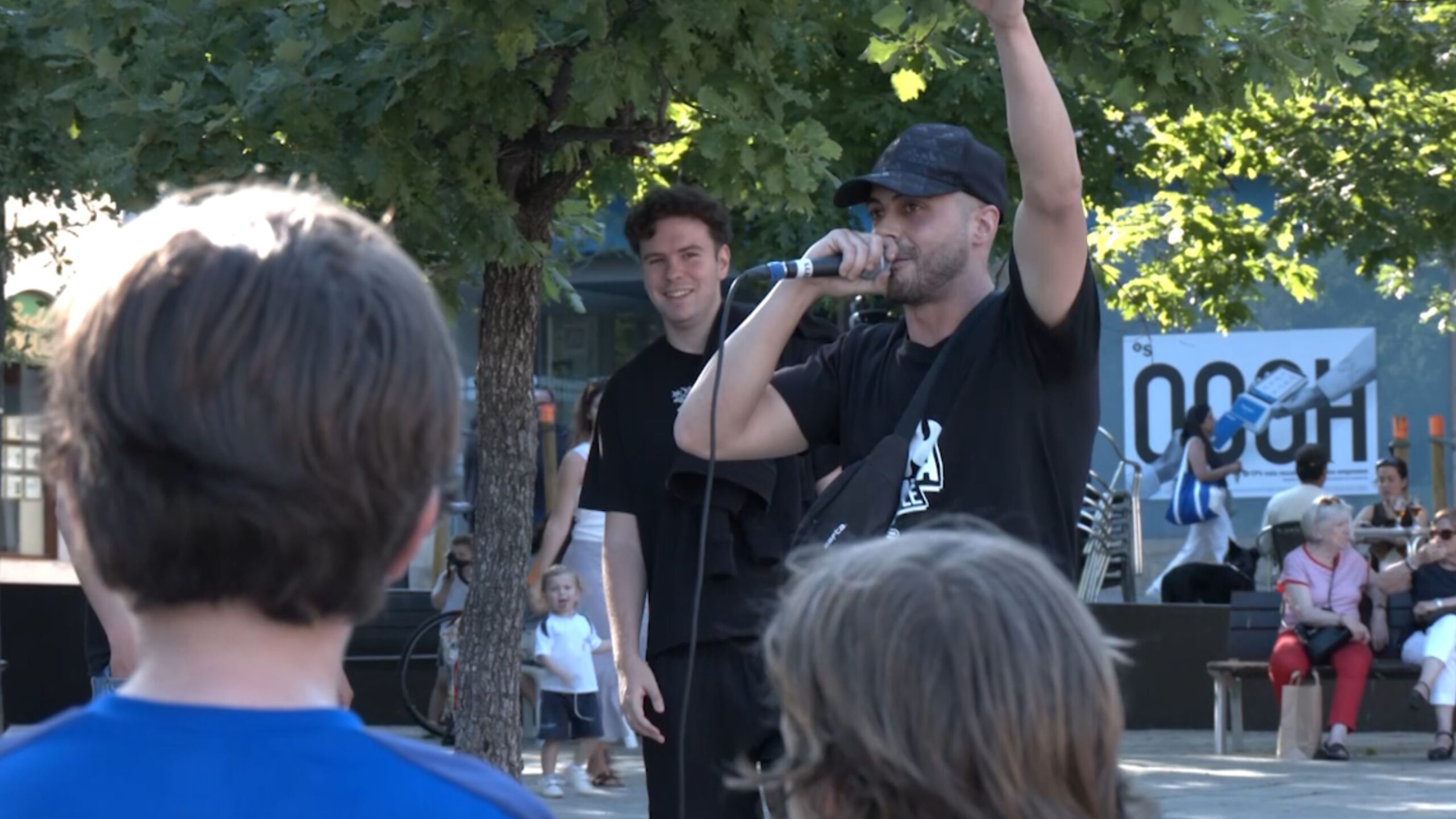 Freestyle en català per combatre el desús entre els joves
