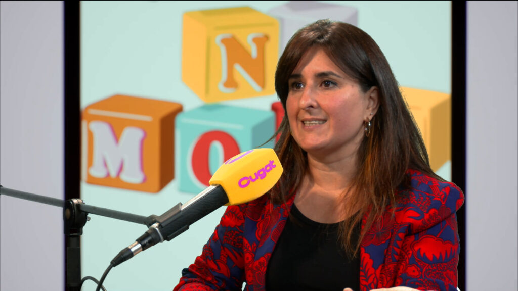 Alt: Descobreix la diferència entre elogiar i motivar un infant