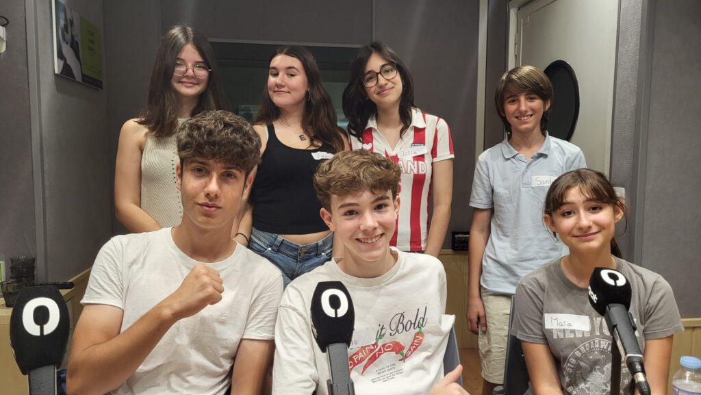 Alumnes del Leonardo da Vinci debaten sobre el Mundial i el seu impacte dins i fora del camp