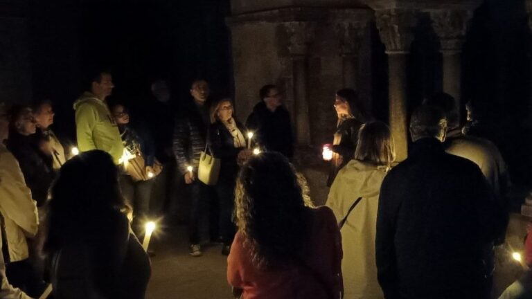 Visita nocturna: 'La Nit al Claustre' - Imatge destacada