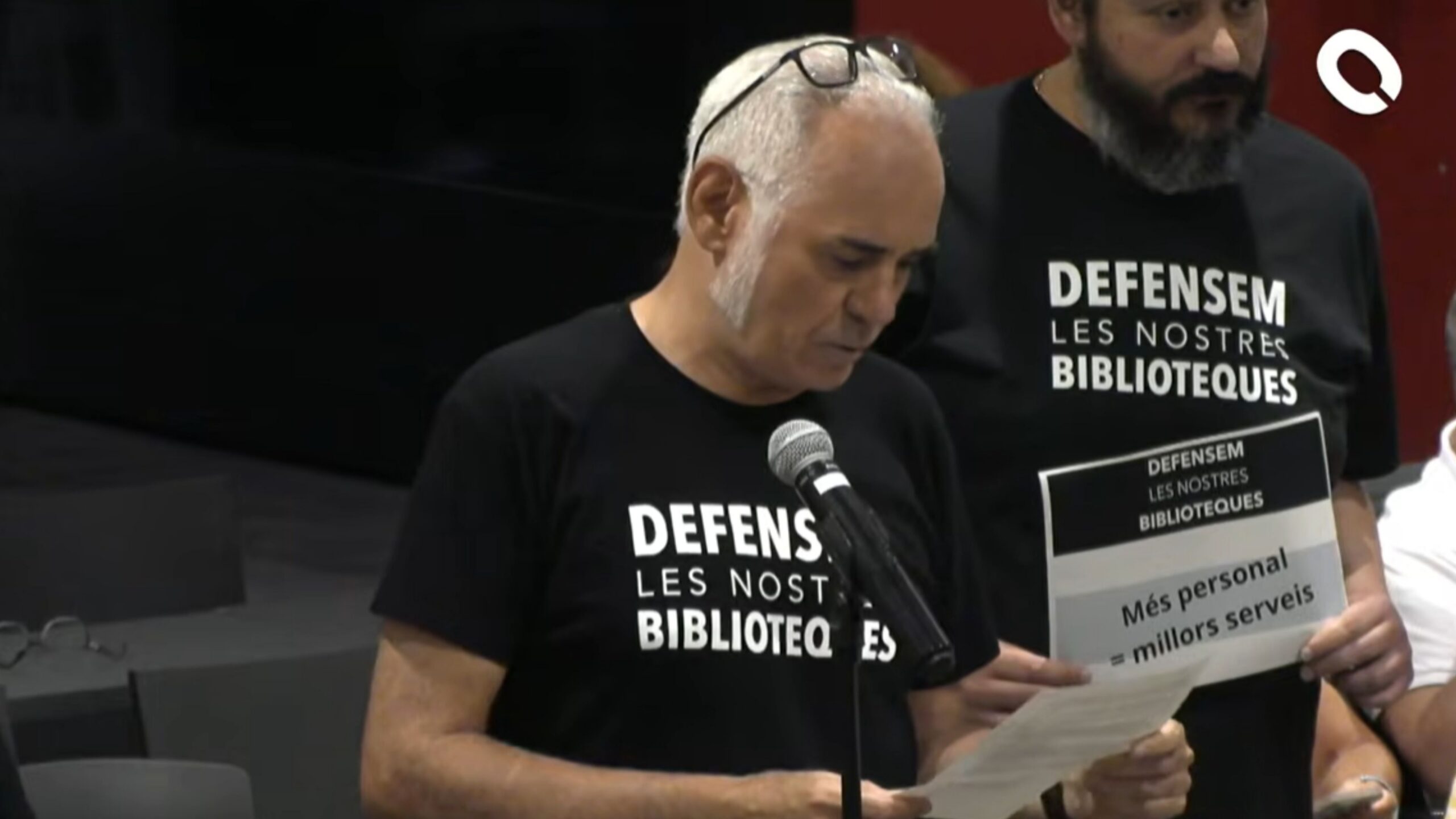 Vaga de biblioteques municipals i Can Barata, a l'audiència pública
