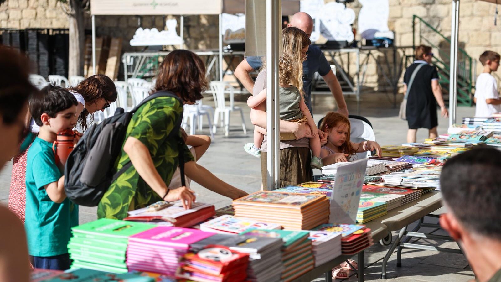 FOTOS | 'Vacances de Llibre' creix en la seva segona edició i consolida la festa literària de final de curs a Sant Cugat