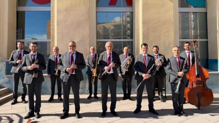 Nits de Música al Claustre: Cobla Jovenívola de Sabadell: 'Jovenívola, 50 anys' - Imatge destacada