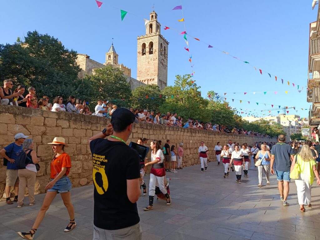 En Lluís Llebot enxampat en plena acció durant la Festa Major