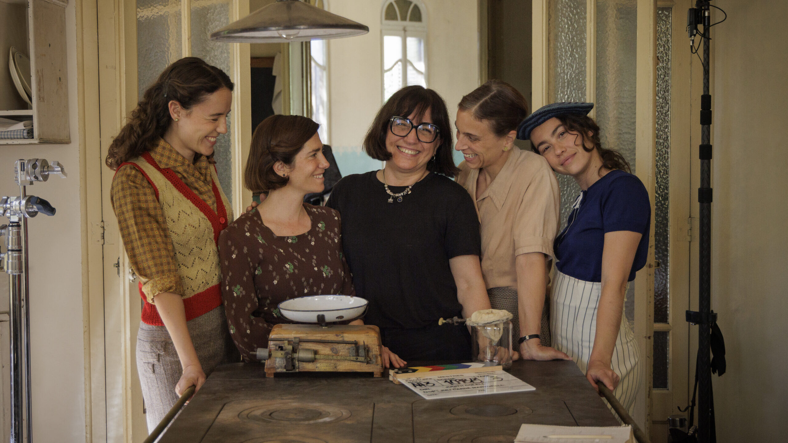 Judith Colell roda 'Mestres', un drama històric sobre un grup de docents que va desafiar la dictadura franquista