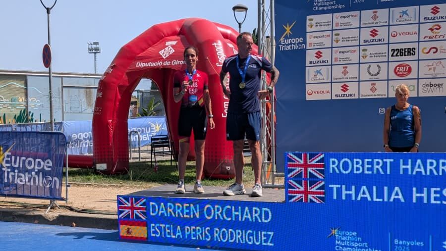 Estela Peris, subcampiona d'Europa de triatló de mitja distància a Banyoles